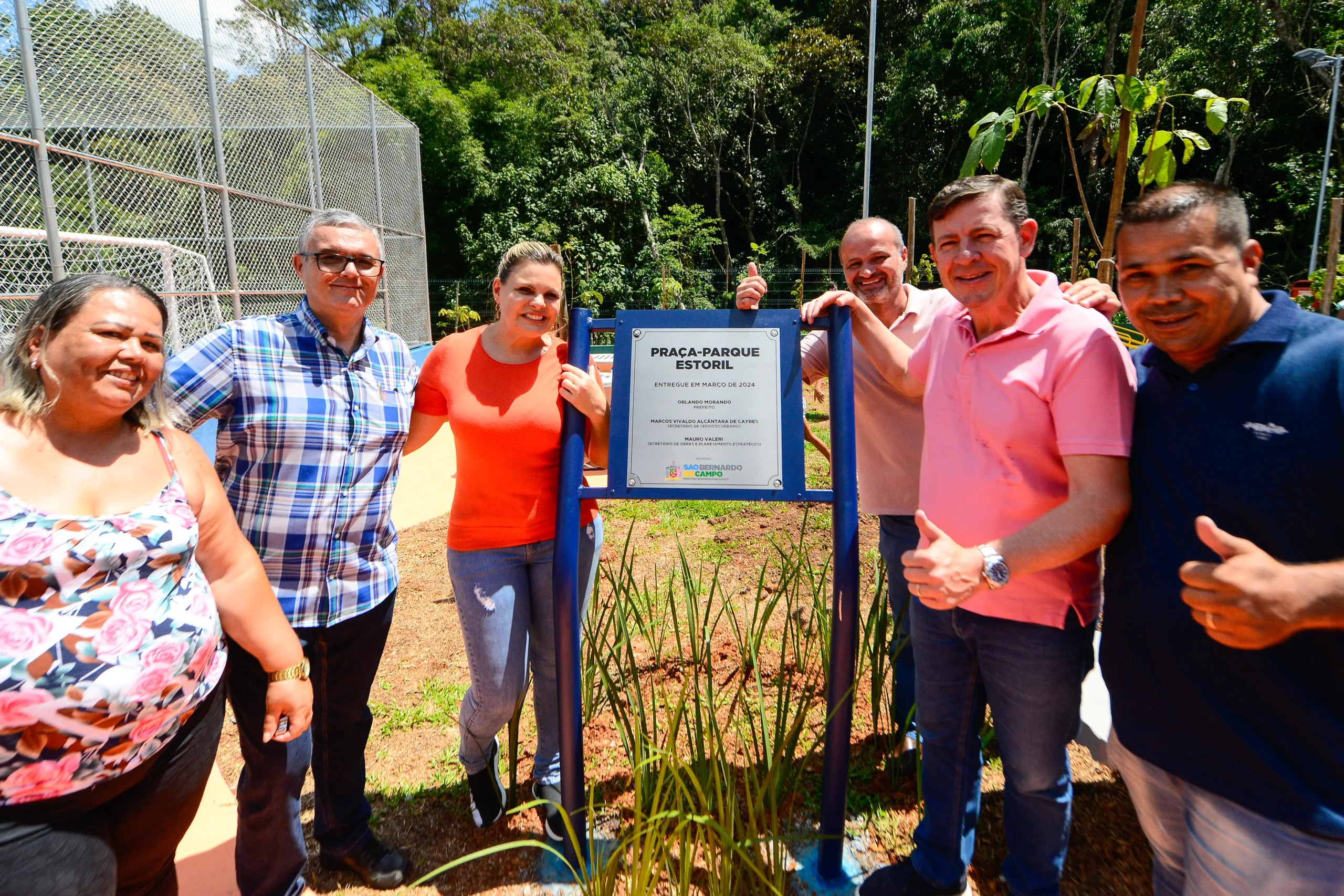 Orlando e Carla Morando entregam a 63ª Praça-Parque no Riacho Grande