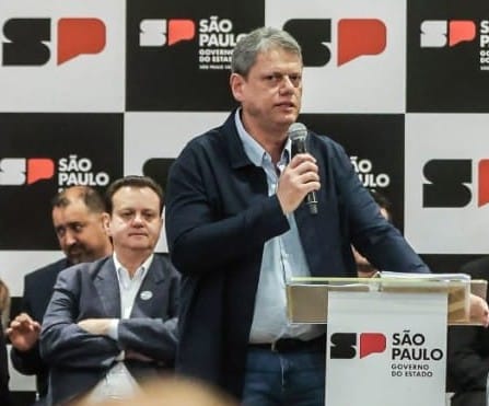 Governador Tarcísio de Freitas repasses de R$ 35 milhões para a Saúde e a Educação de São Caetano